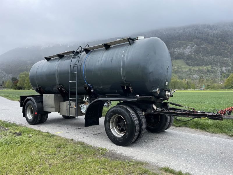 Sonstige Düngung & Pflanzenschutztechnik tip Sonstige Bitumen Tankwagen, Gebrauchtmaschine in Chur (Poză 4)