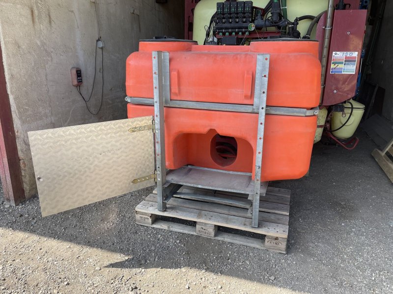 Sonstige Düngung & Pflanzenschutztechnik des Typs Sonstige Jessernig Fronttank 600l, Gebrauchtmaschine in Harmannsdorf (Bild 1)