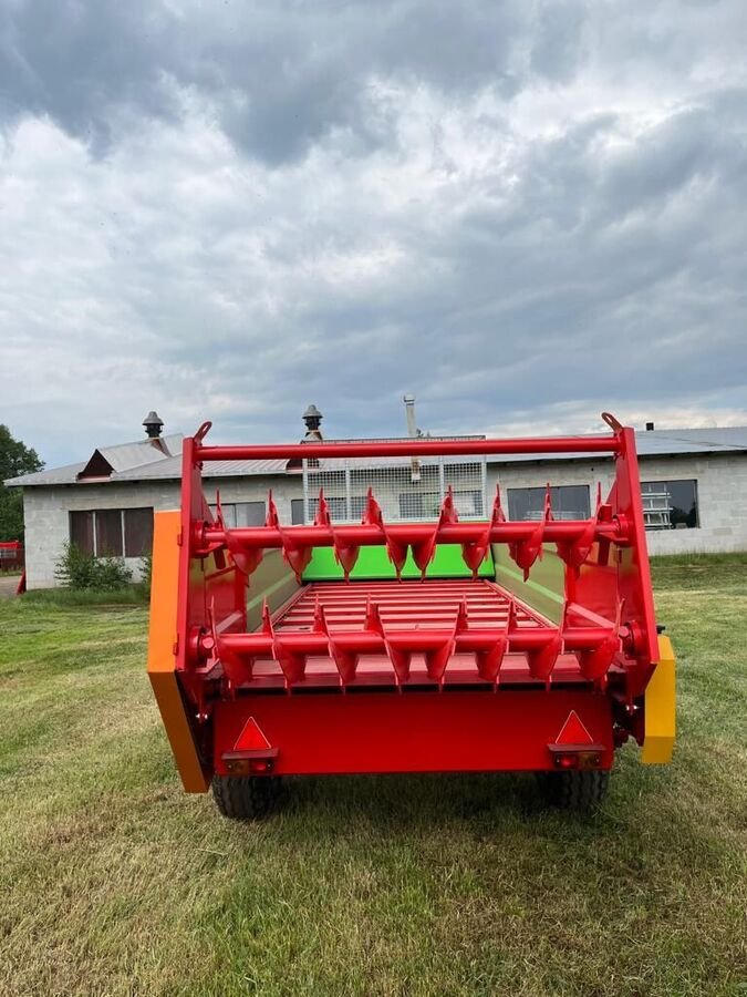 Sonstige Düngung & Pflanzenschutztechnik of the type Sonstige Miststreuer / manure spreader, Neumaschine in Michałowo (Picture 4)