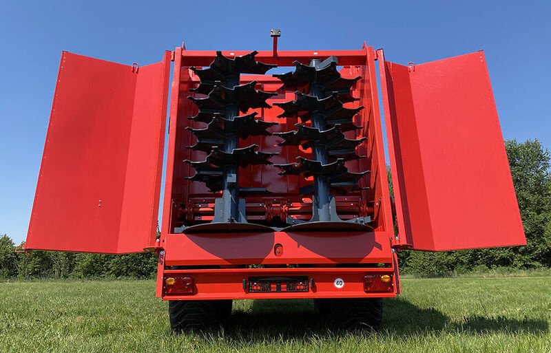Sonstige Düngung & Pflanzenschutztechnik des Typs Sonstige Miststreuer / manure spreader, Neumaschine in Michałowo (Bild 6)