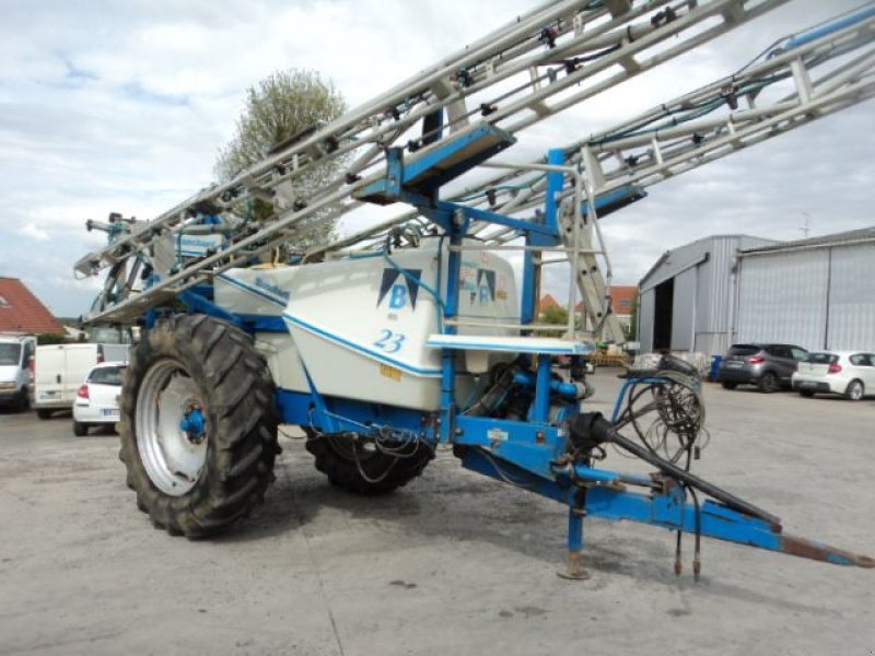 Sonstige Düngung & Pflanzenschutztechnik des Typs Sonstige RAMPE 27-28, Gebrauchtmaschine in MOULLE (Bild 3)