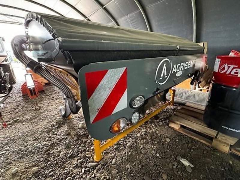 Sonstige Düngung & Pflanzenschutztechnik des Typs Sonstige TREMIE FRONTALE AGRISEM DSF 1600, Neumaschine in Sainte-Croix-en-Plaine (Bild 1)