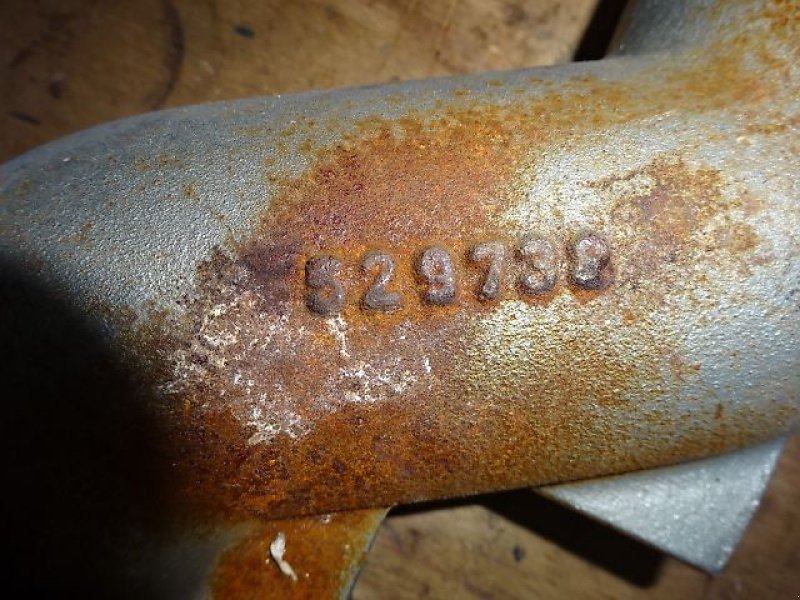 Sonstige Ersatzteile typu Case IH Krümmeraufsatz- NEU- Krümmerstutzen von Case - IH - 1056 - 6 Zylinder Modell, neu v Neureichenau (Obrázek 5)