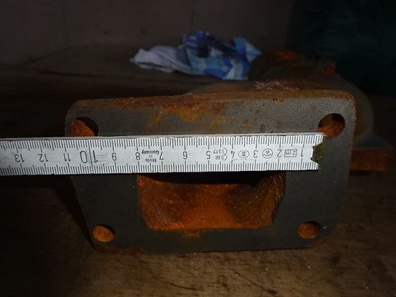 Sonstige Ersatzteile typu Case IH Krümmeraufsatz- NEU- Krümmerstutzen von Case - IH - 1056 - 6 Zylinder Modell, neu v Neureichenau (Obrázek 8)