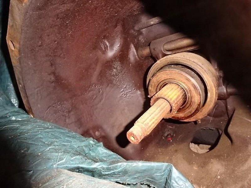 Sonstige Ersatzteile Türe ait Case IH Schaltgetriebe mit Differenzial  von 33 - 40 er Serie, gebraucht içinde Neureichenau (resim 7)