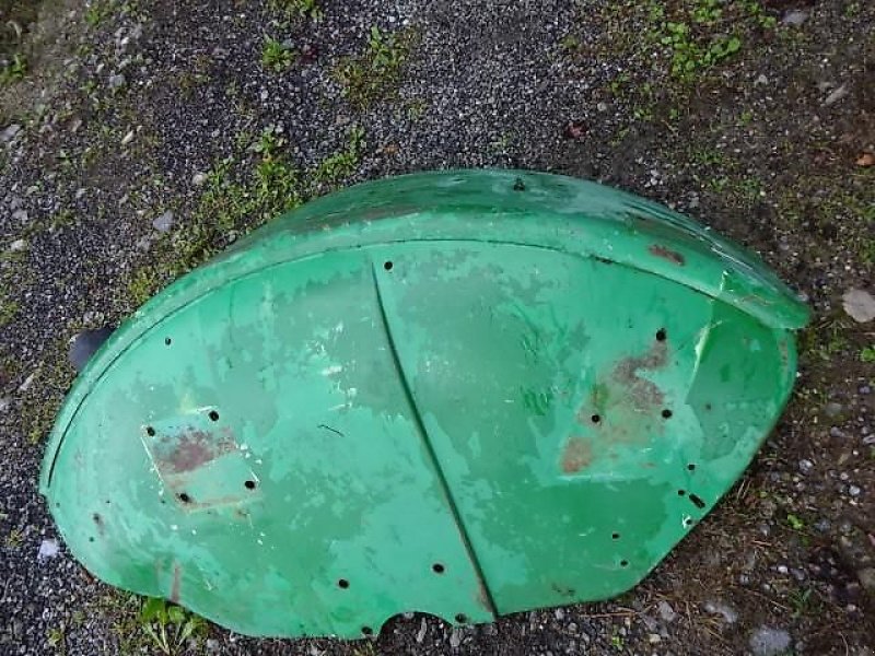 Sonstige Ersatzteile des Typs Deutz-Fahr Kotflügel hinten von Deutz Traktor  D Serie -, gebraucht in Neureichenau (Bild 2)