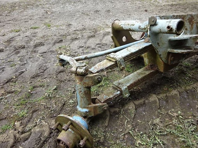 Sonstige Ersatzteile tip Eicher Vorderachse von Eicher Traktor gebrauchte- Gefederte Achse, gebraucht in Neureichenau (Poză 4)