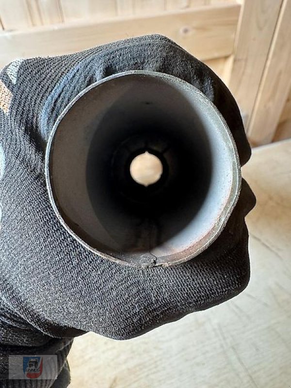 Sonstige Ersatzteile van het type Sonstige LKW Bundeswehr Endrohr Auspuff, gebraucht in Fitzen (Foto 2)