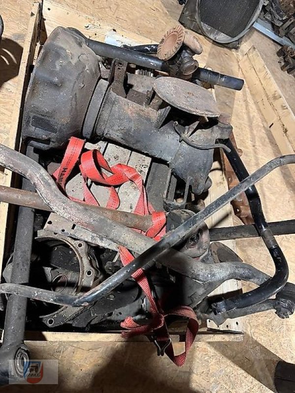 Sonstige Ersatzteile typu Sonstige Vorderachse 425 437 Ersatzteilpaket Konvolut, gebraucht v Fitzen (Obrázek 3)