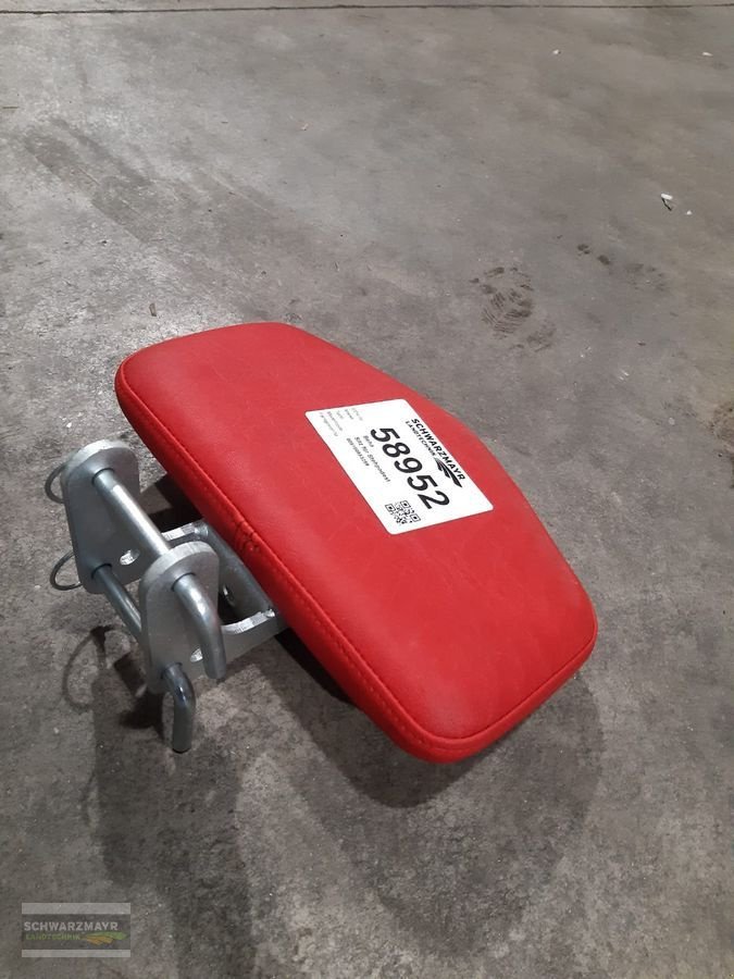 Sonstige Forsttechnik des Typs BEHA Sitz für Stehpodest, Neumaschine in Aurolzmünster (Bild 4)