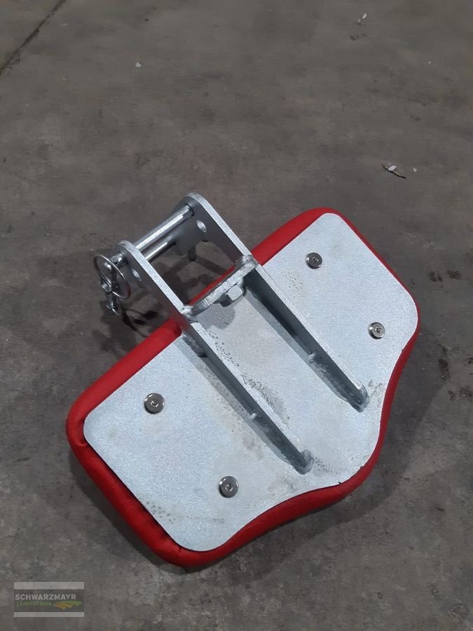 Sonstige Forsttechnik des Typs BEHA Sitz für Stehpodest, Neumaschine in Aurolzmünster (Bild 2)