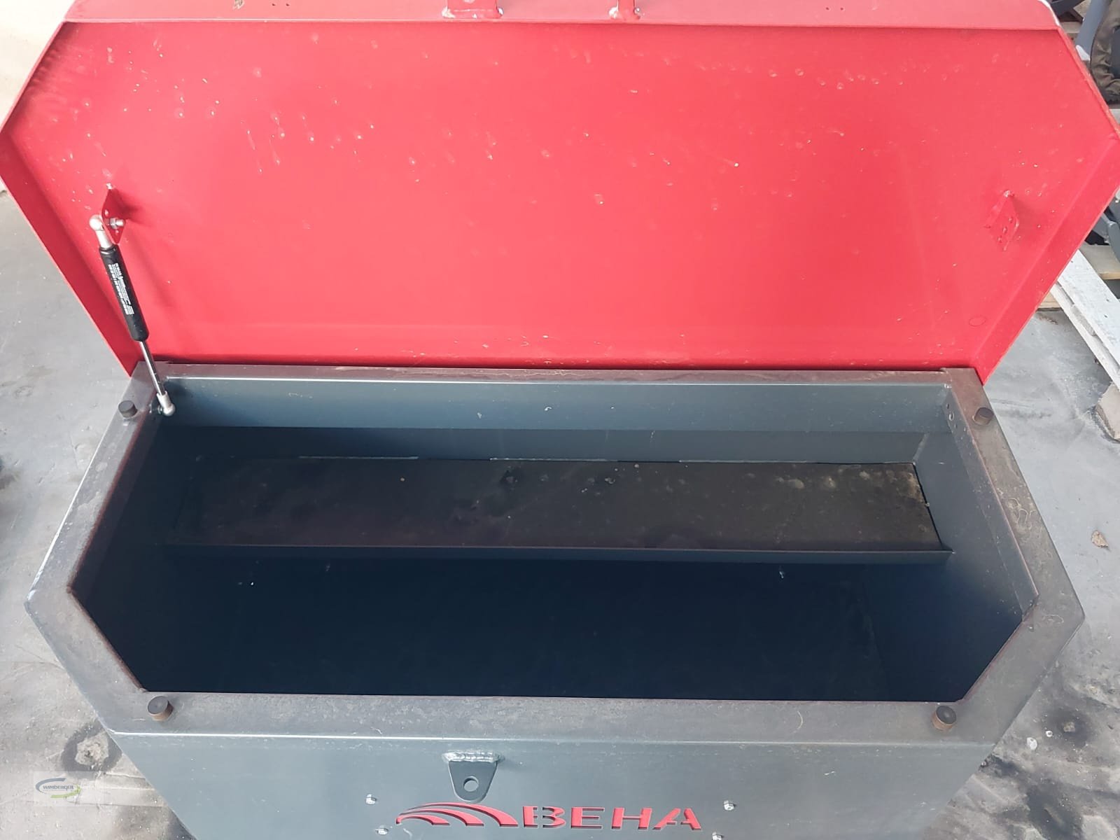 Sonstige Forsttechnik tipa BEHA Werkzeugkiste, Neumaschine u Frontenhausen (Slika 4)