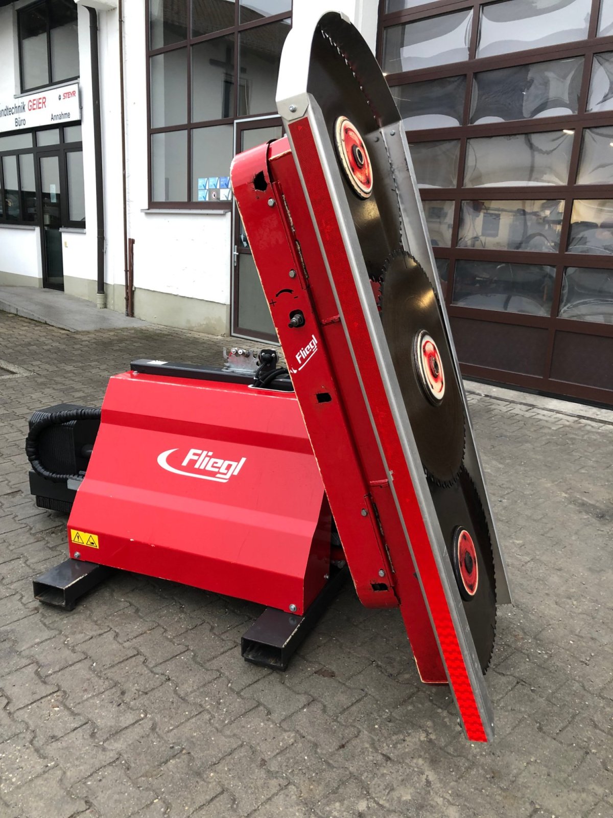 Sonstige Forsttechnik typu Fliegl Astsäge ASH 22, Gebrauchtmaschine v Bodenkirchen (Obrázek 2)