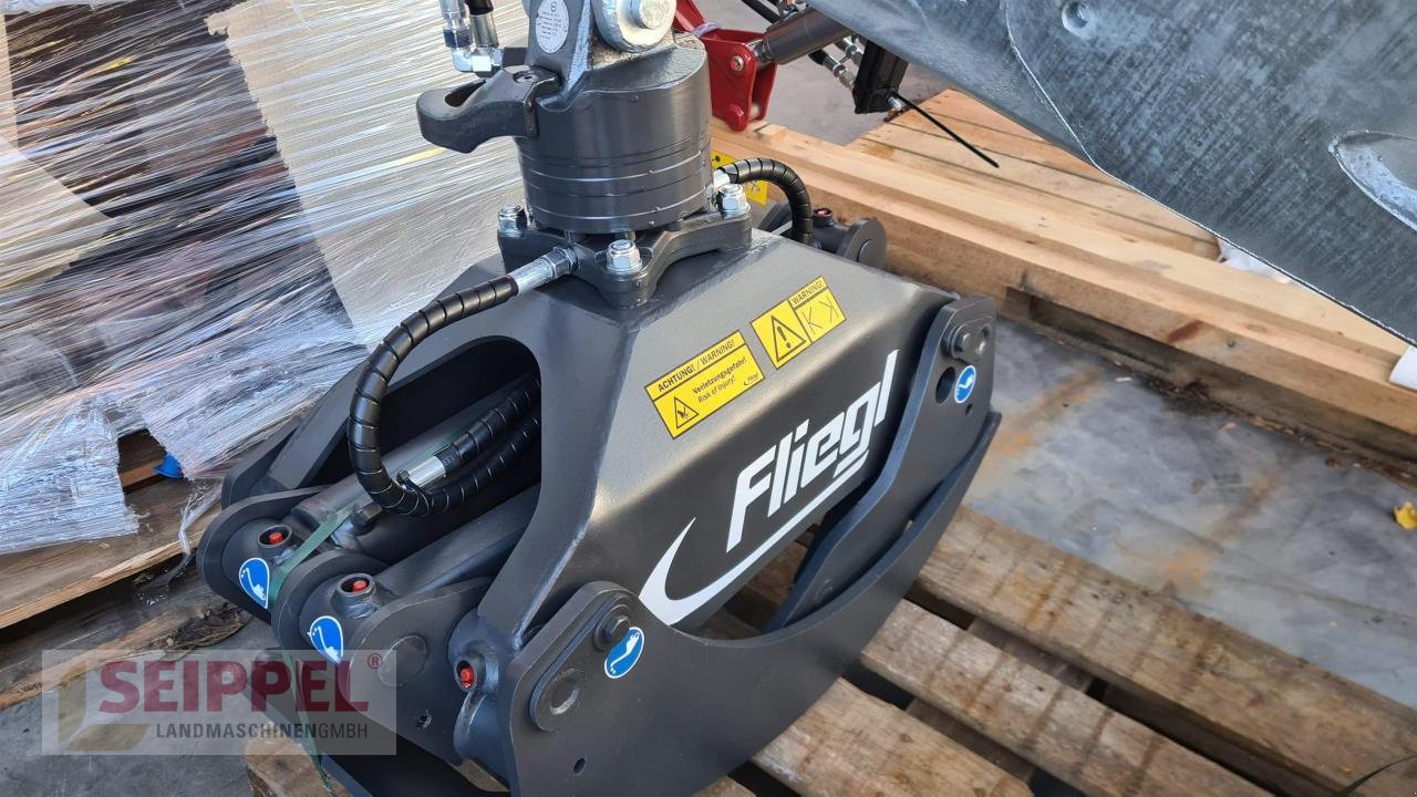 Sonstige Forsttechnik del tipo Fliegl RÜCKEZANGE HYDR. RZ 185 COMBI PLUS, Neumaschine en Groß-Umstadt (Imagen 2)