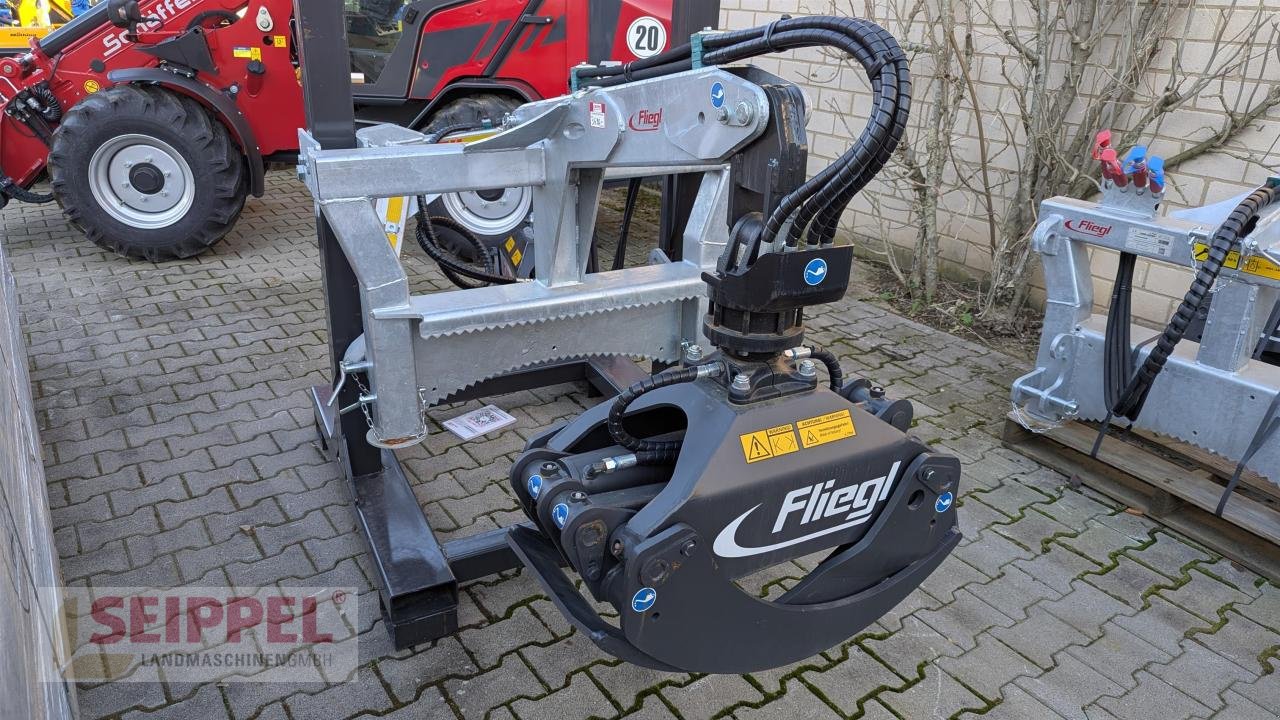 Sonstige Forsttechnik del tipo Fliegl RÜCKEZANGE HYDR. RZ 185 COMBI PLUS, Neumaschine en Groß-Umstadt (Imagen 5)