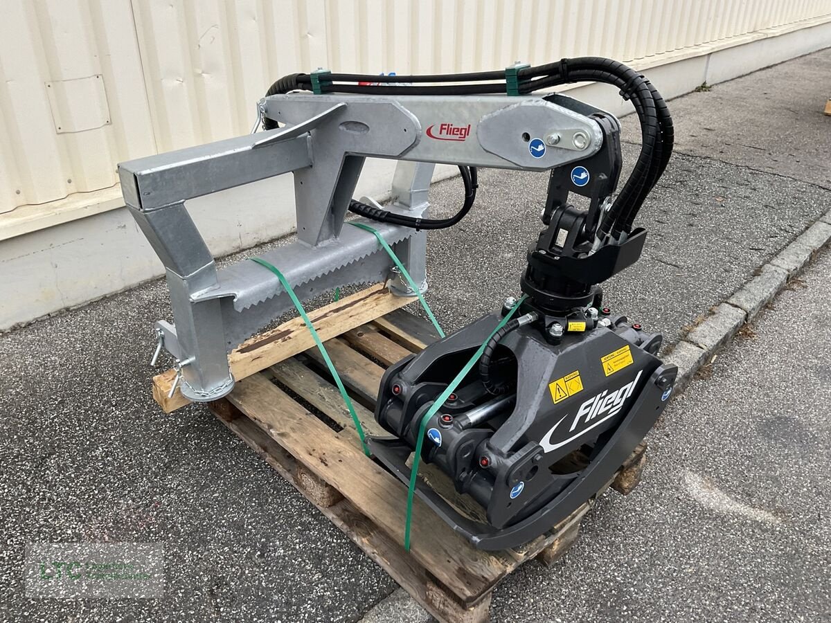 Sonstige Forsttechnik типа Fliegl Rückezange RZ 185 Combi Plus, Neumaschine в Kalsdorf (Фотография 2)