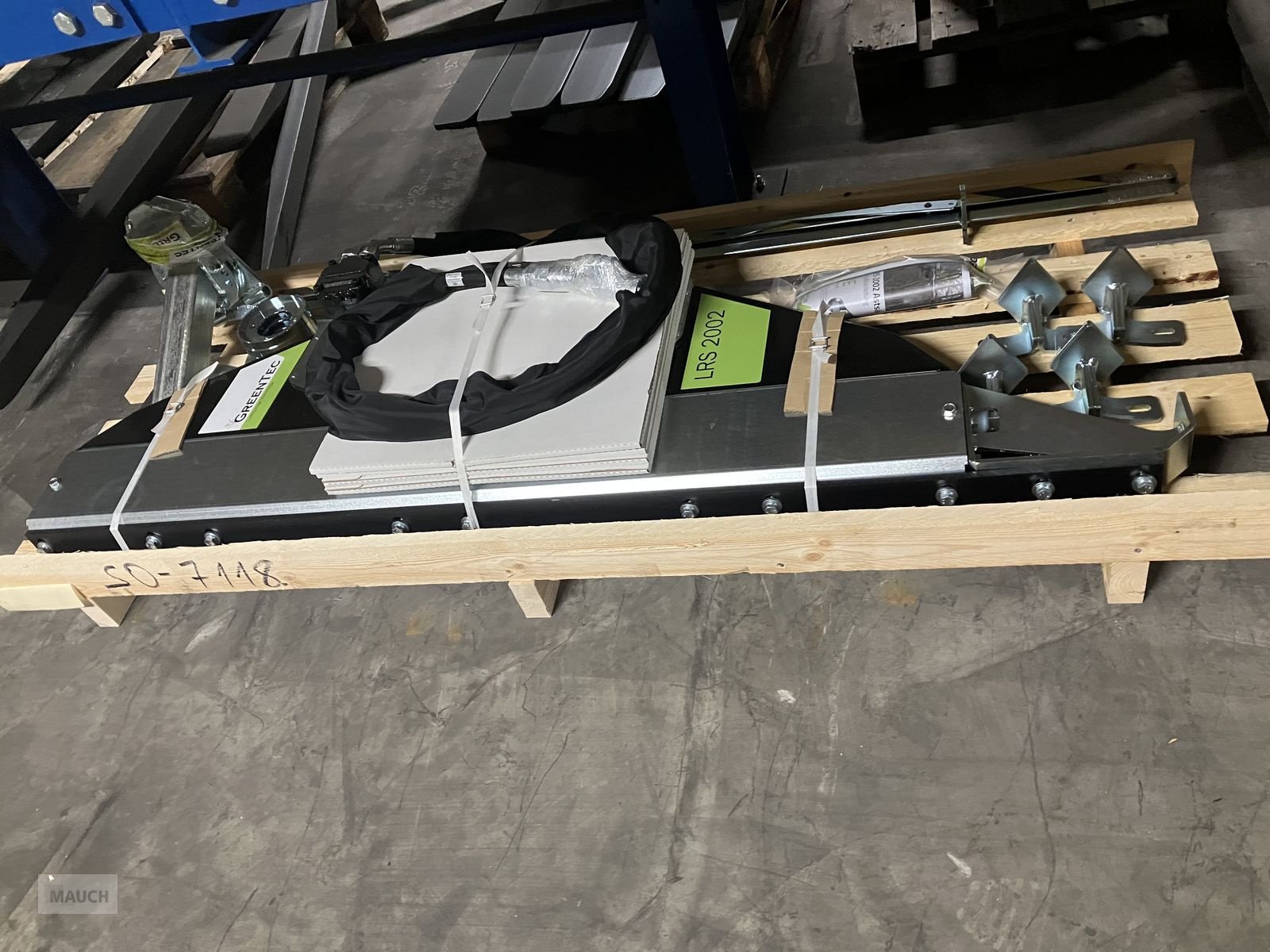 Sonstige Forsttechnik van het type Greentec LRS 2002 Astsäge, Neumaschine in Burgkirchen (Foto 2)