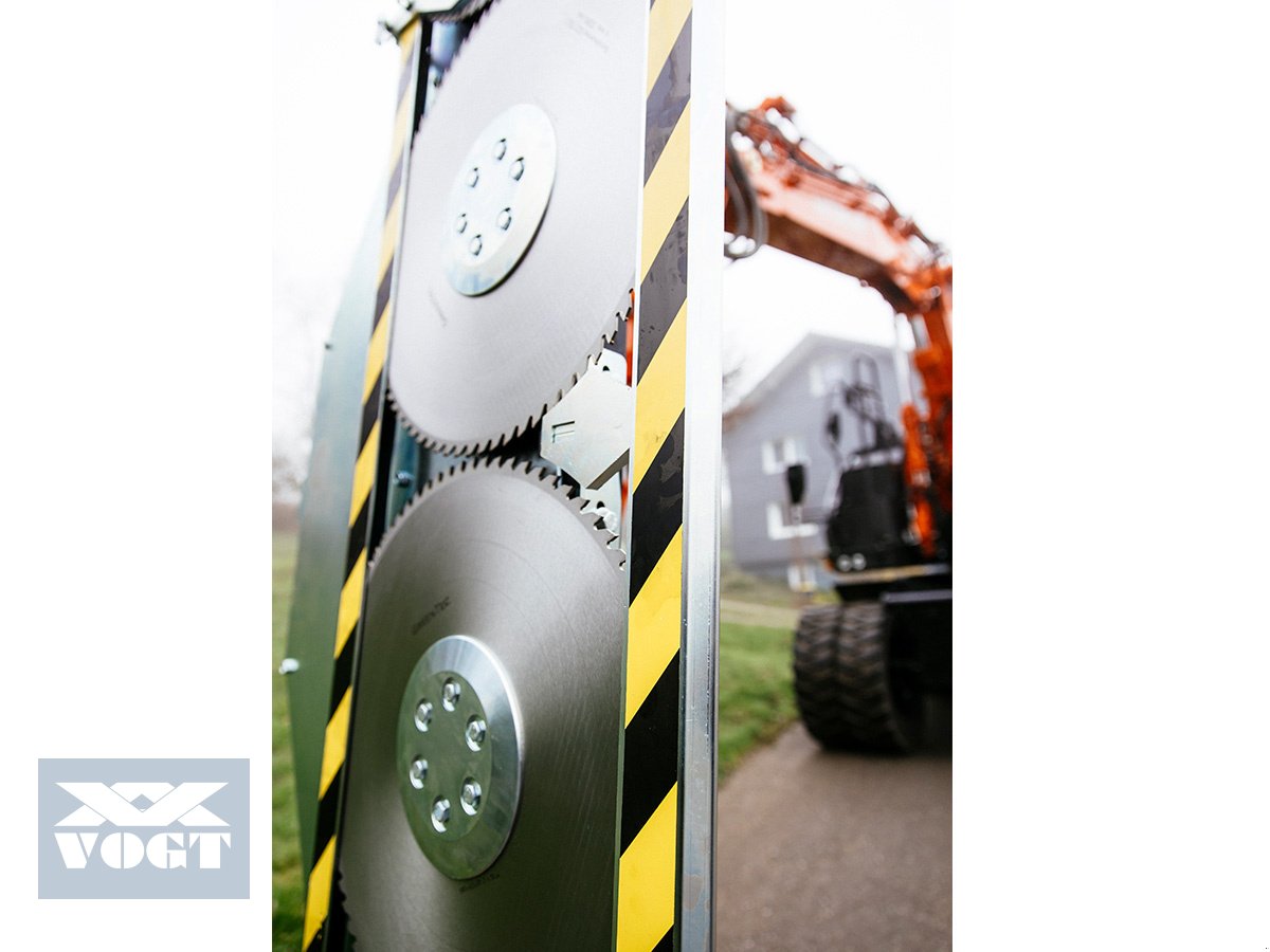 Sonstige Forsttechnik typu Greentec LRS 2402 Astsäge /Baumsäge für Bagger /Radlader /Traktor-Aktion-, Neumaschine v Schmallenberg (Obrázek 2)