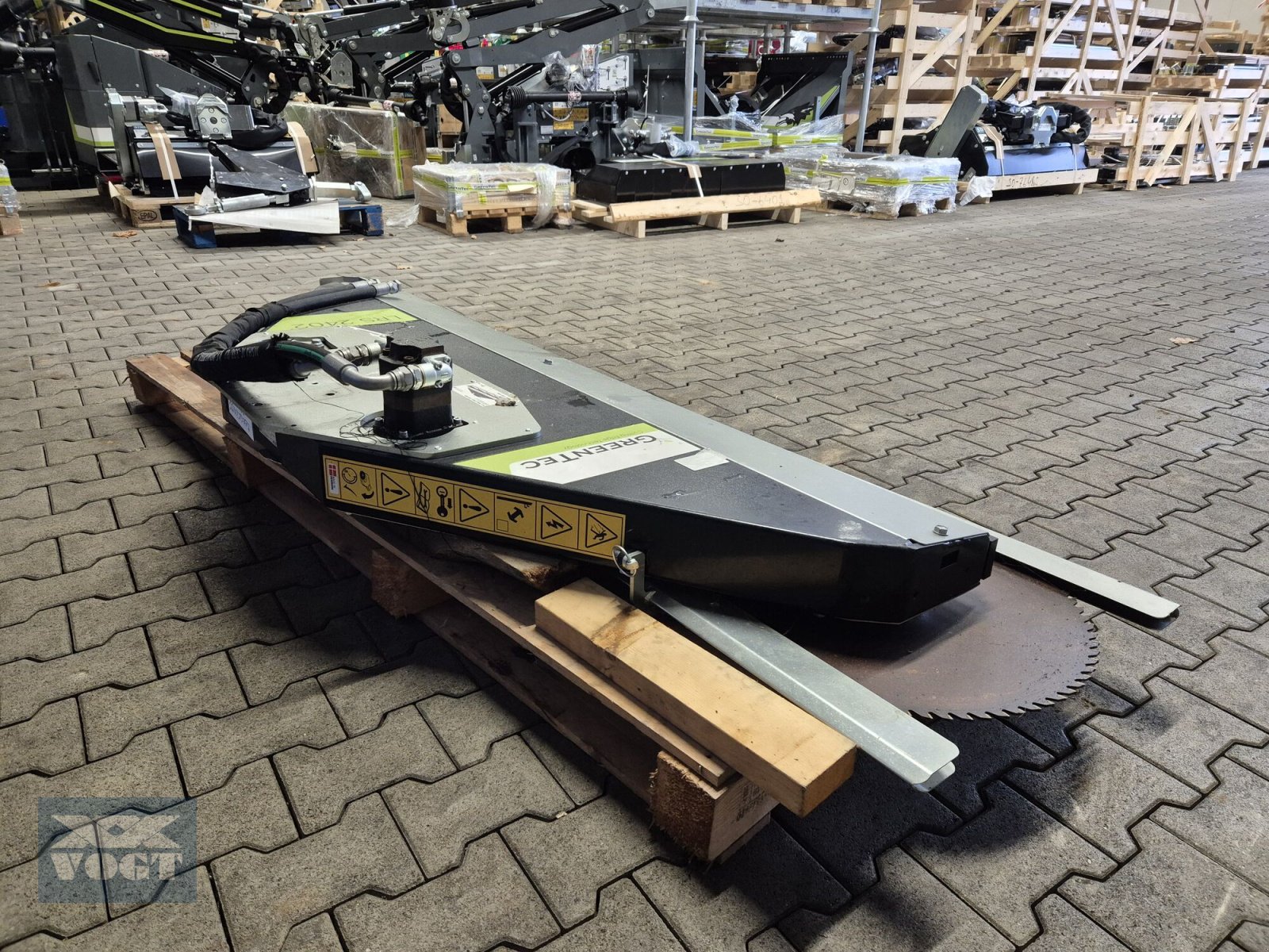 Sonstige Forsttechnik типа Greentec LRS 2402 Astsäge /Baumsäge für Bagger /Radlader /Traktor-Vorführgerät-, Gebrauchtmaschine в Schmallenberg (Фотография 4)