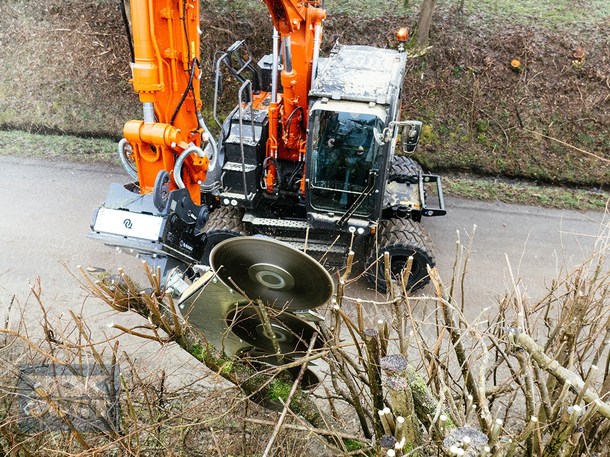 Sonstige Forsttechnik des Typs Greentec LRS 2402 Astsäge für Bagger /Radlader /Traktor-Lagergerät-Aktion, Neumaschine in Schmallenberg (Bild 13)