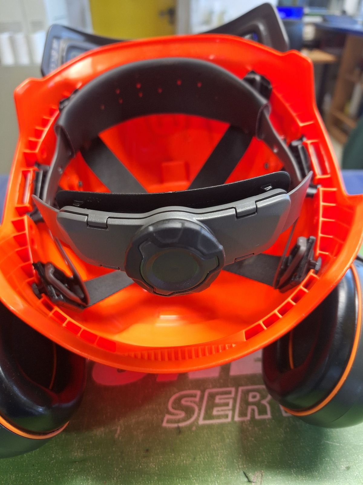 Sonstige Forsttechnik za tip Husqvarna Schutzhelm Technical, Gebrauchtmaschine u Villach (Slika 3)