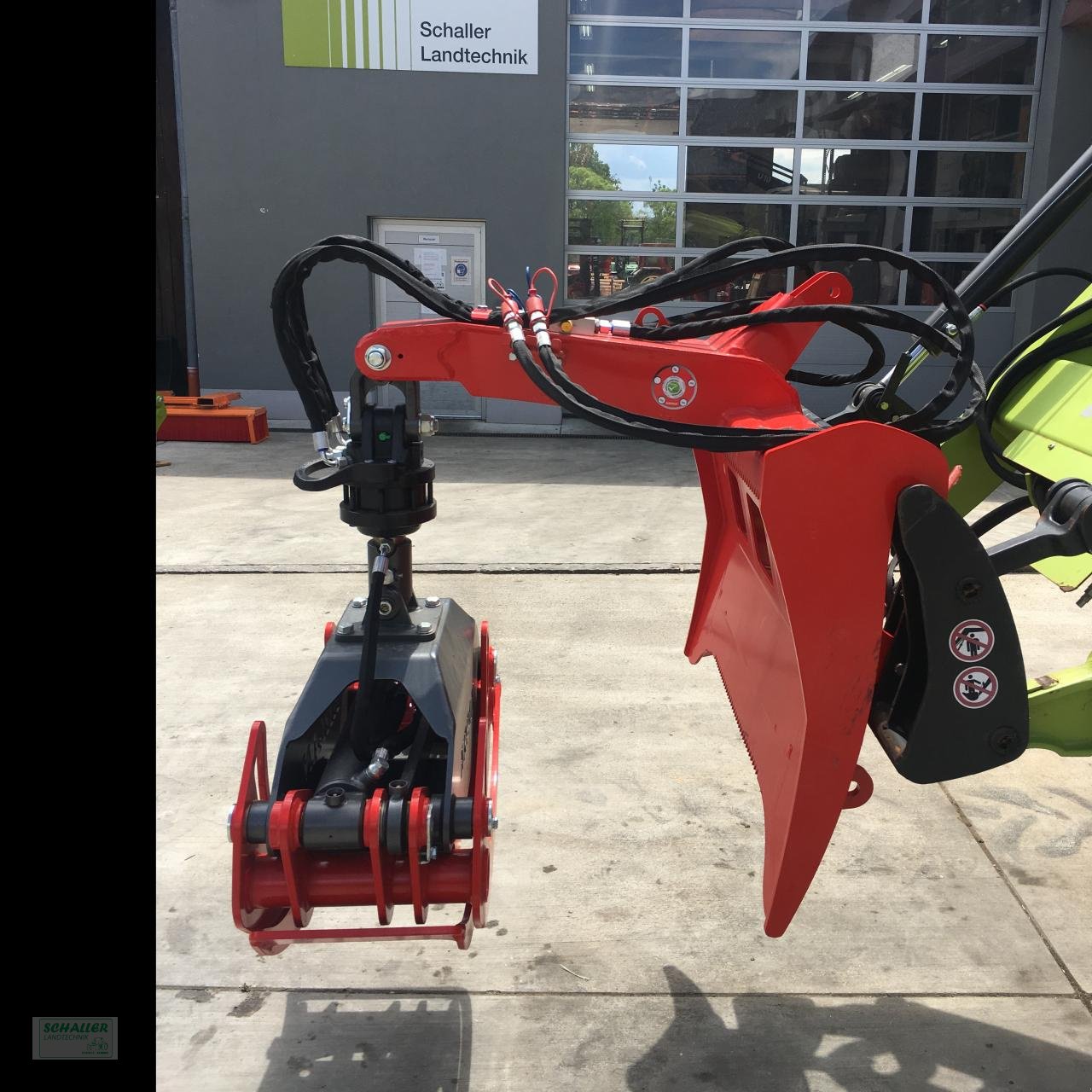 Sonstige Forsttechnik Türe ait Krpan Holz Verladezange KL 1500FF Forstzange f. Euro- und Dreipunktaufnahme, Neumaschine içinde Geiselhöring (resim 4)