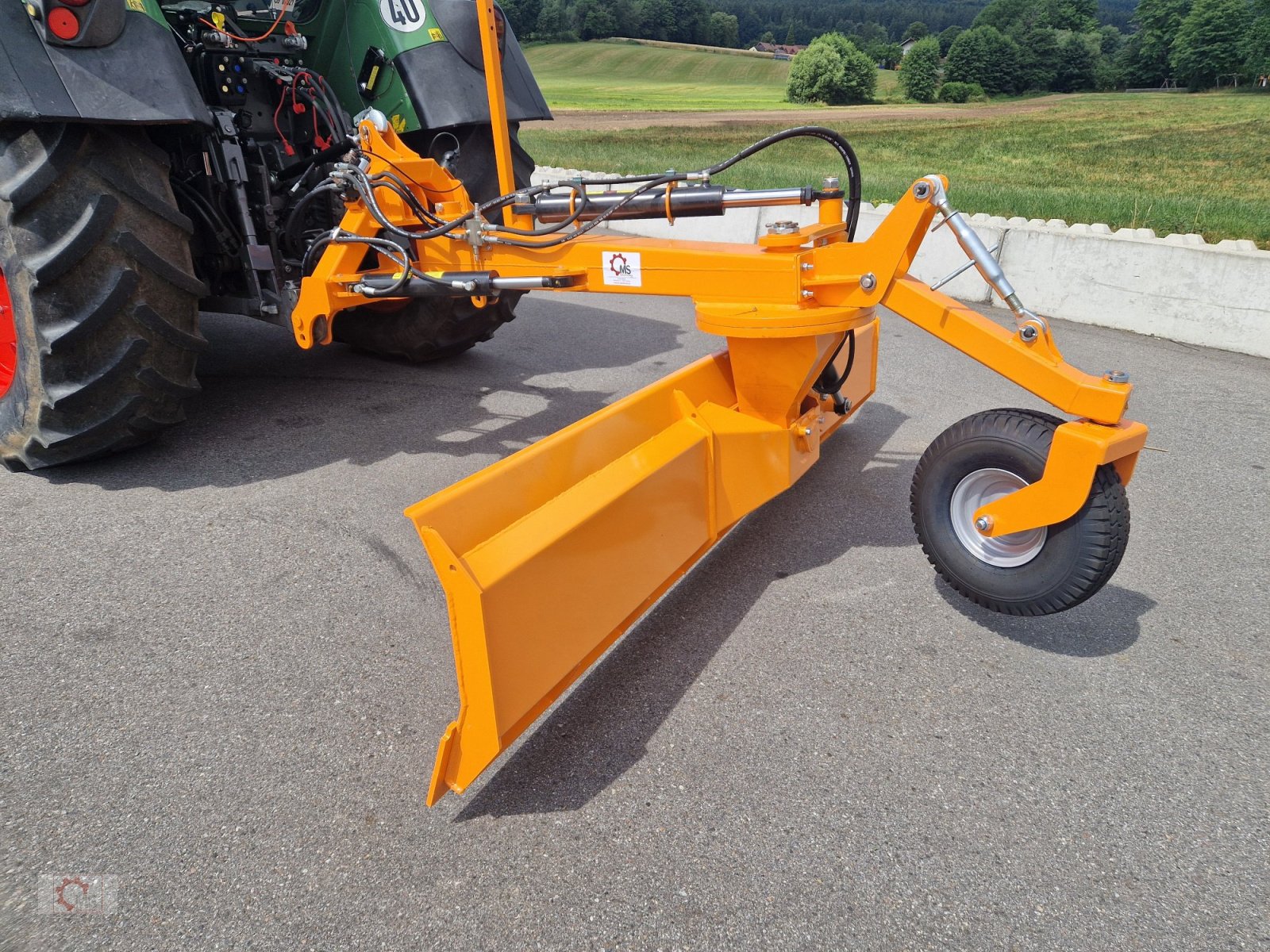 Sonstige Forsttechnik typu MS Planierschild Wegehobel Hydraulische Verstellung, Neumaschine v Tiefenbach (Obrázek 3)