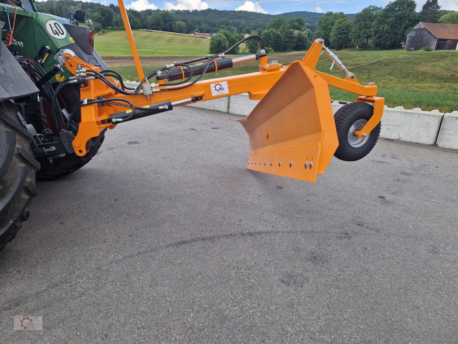 Sonstige Forsttechnik typu MS Planierschild Wegehobel Hydraulische Verstellung, Neumaschine v Tiefenbach (Obrázek 16)