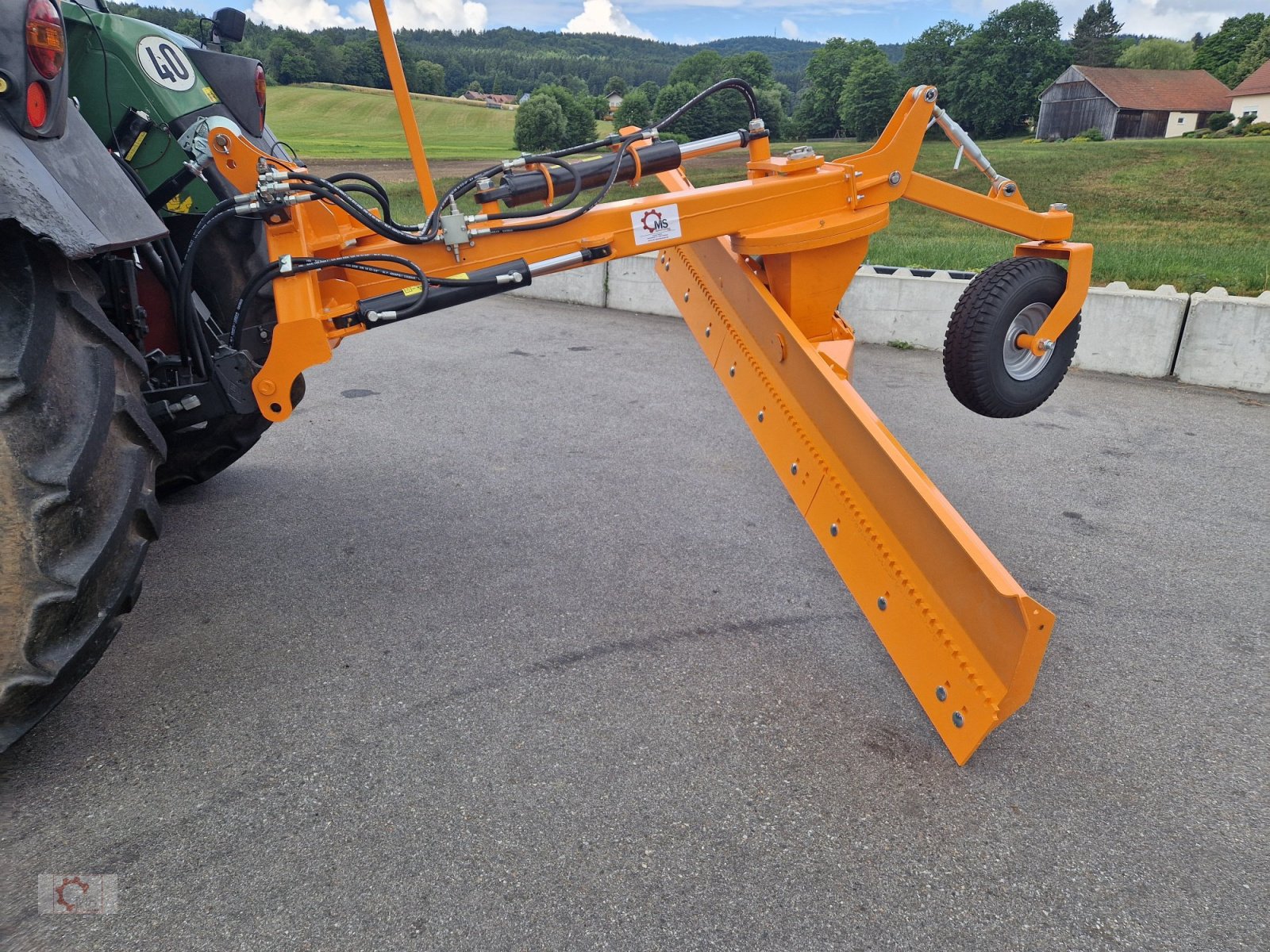 Sonstige Forsttechnik a típus MS Planierschild Wegehobel Hydraulische Verstellung, Neumaschine ekkor: Tiefenbach (Kép 17)