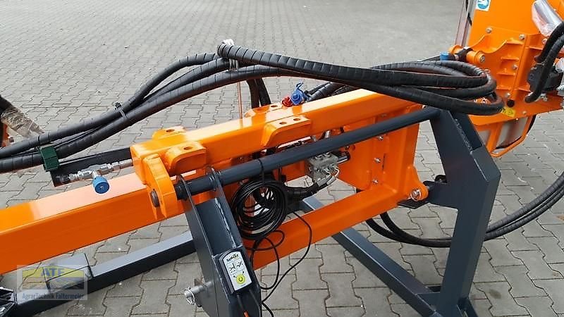 Sonstige Forsttechnik des Typs SaMASZ Seitenverschiebungsadapter Fisher, Neumaschine in Teublitz (Bild 3)