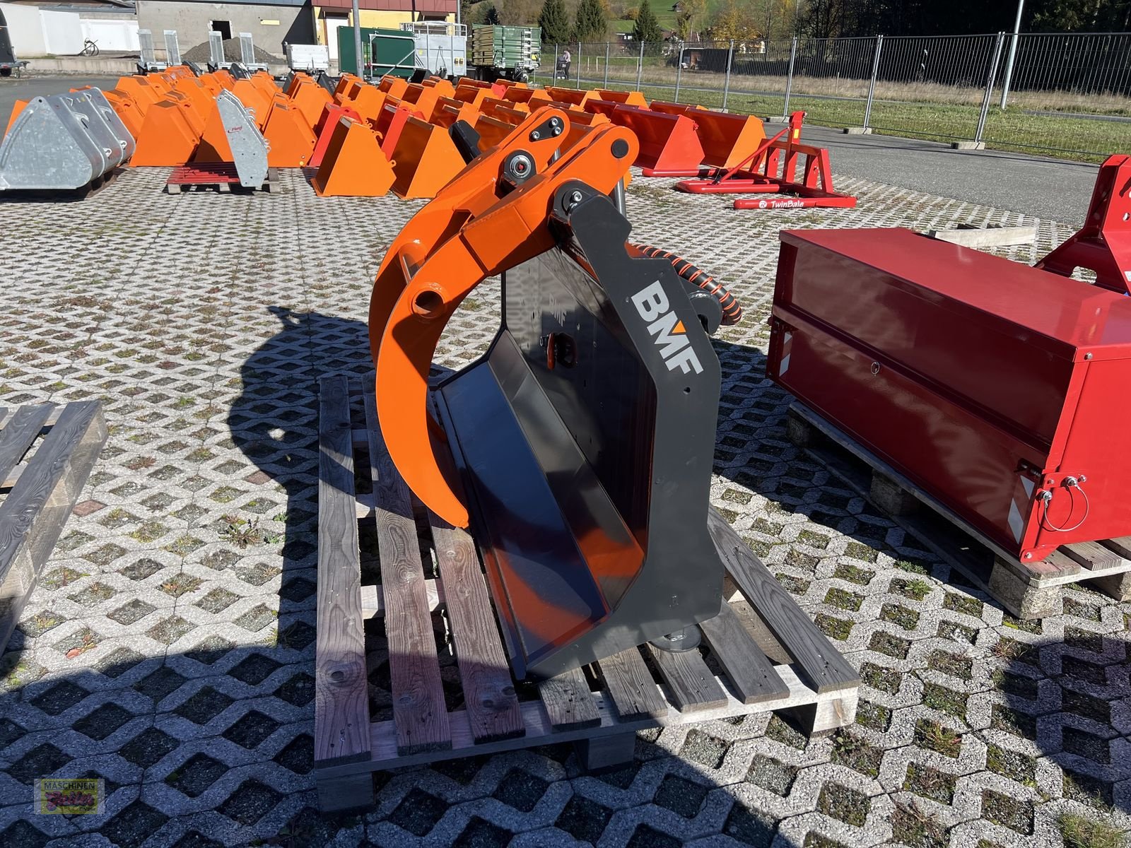 Sonstige Forsttechnik typu Sonstige BMF Polterschild 170 mit hydr. Greifer, Neumaschine v Kötschach (Obrázek 2)