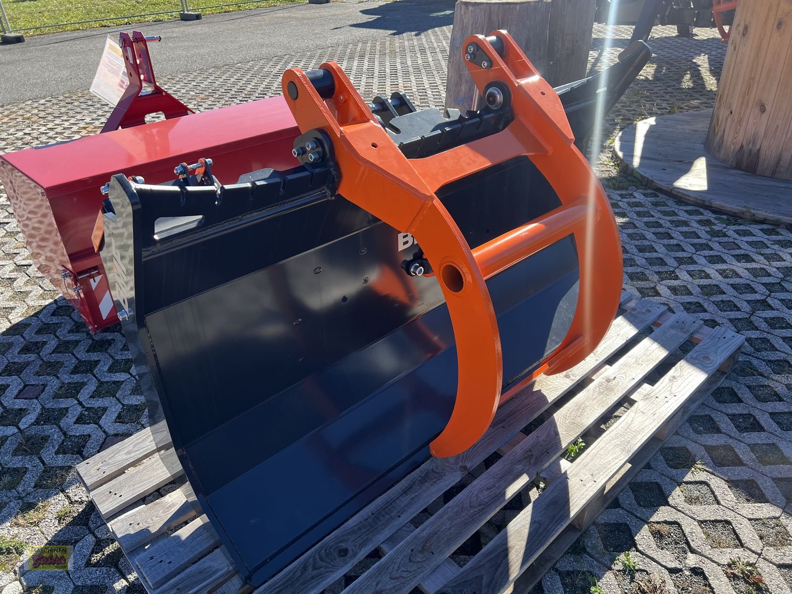 Sonstige Forsttechnik typu Sonstige BMF Polterschild 170 mit hydr. Greifer, Neumaschine v Kötschach (Obrázek 11)