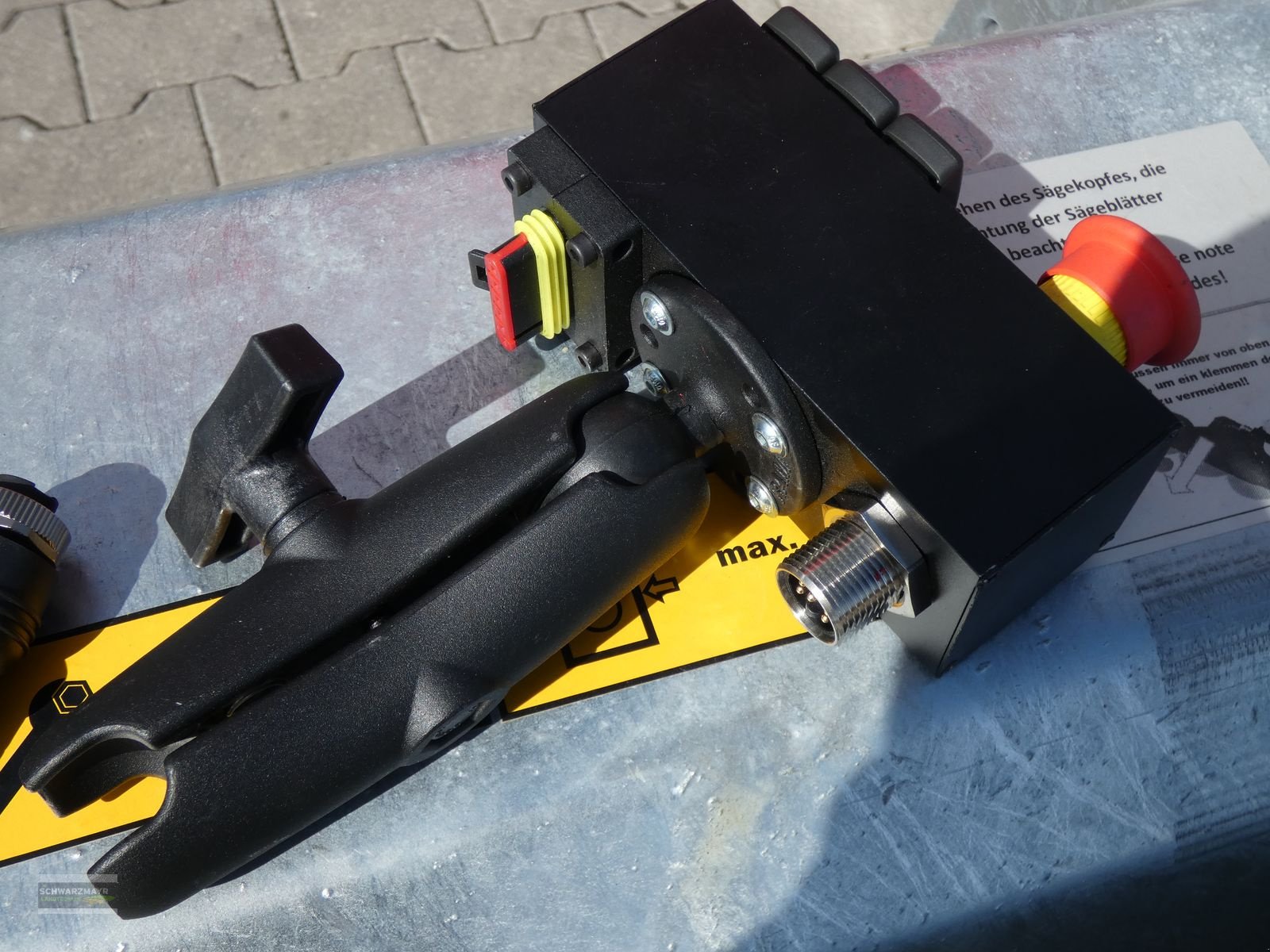 Sonstige Forsttechnik typu Sonstige Fliegl AgroCenter Astsäge hydr. DUO, Neumaschine v Aurolzmünster (Obrázek 20)