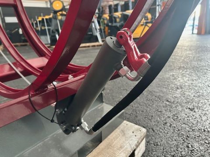 Sonstige Forsttechnik za tip Sonstige Holzbündelgerät Dreipunkt, Euro, Stapleraufnahme, Neumaschine u Tamsweg (Slika 14)