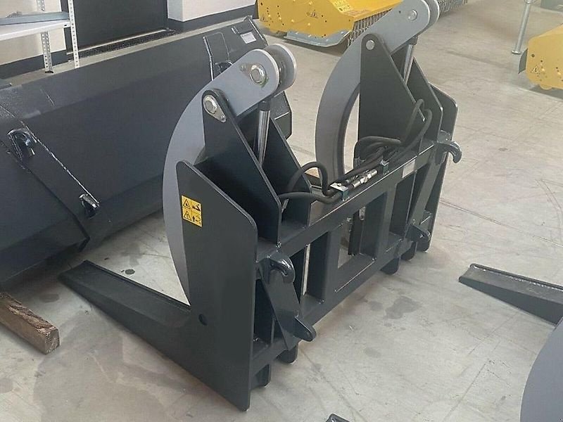 Sonstige Forsttechnik typu Sonstige Holzzange Polterzange Forstzange Zange, Gebrauchtmaschine v Schmallenberg (Obrázek 2)