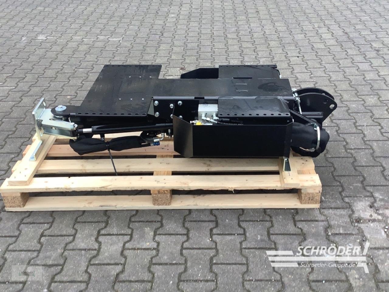 Sonstige Forsttechnik des Typs Sonstige HXF 3302 L, Neumaschine in Lastrup (Bild 1)