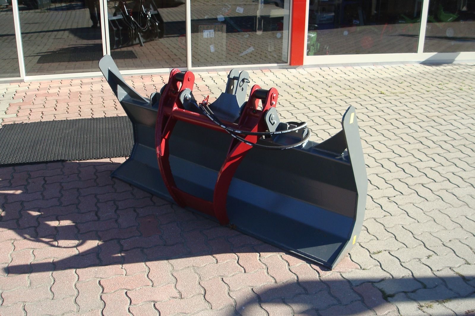 Sonstige Forsttechnik типа Sonstige Polterschild mit Niederhalter 1800, Neumaschine в Judenburg (Фотография 1)