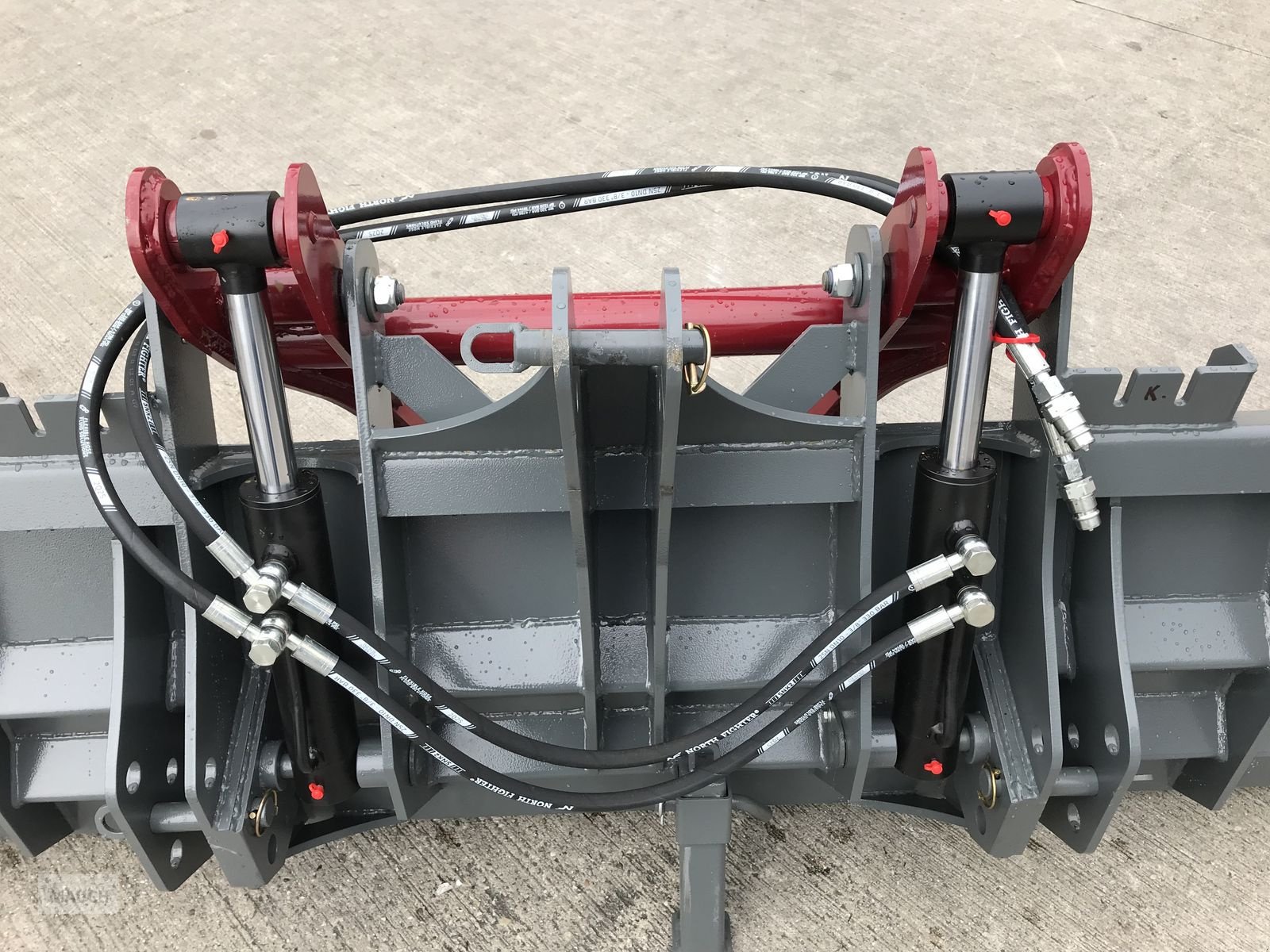 Sonstige Forsttechnik of the type Sonstige Polterschild mit Niederhalter, Neumaschine in Burgkirchen (Picture 8)