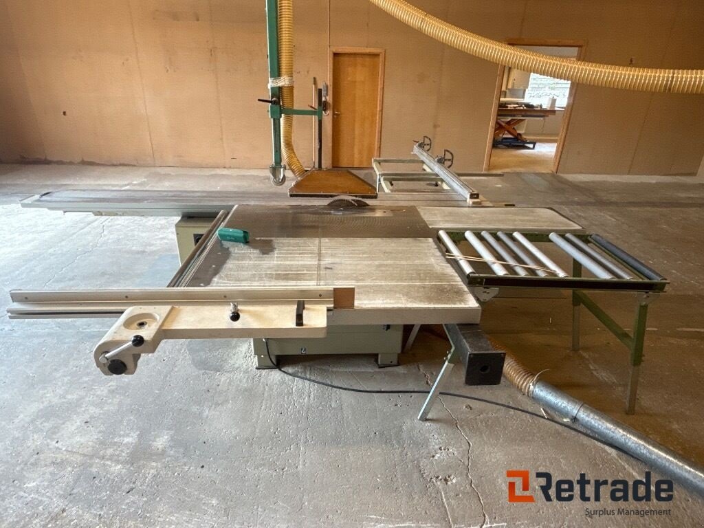 Sonstige Forsttechnik типа Sonstige SCM Hydro 3200 (Bordsav med spånsug til træplader), Gebrauchtmaschine в Rødovre (Фотография 1)