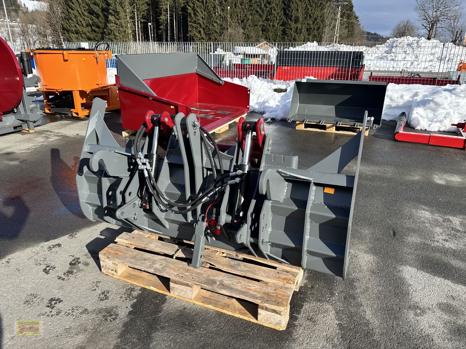 Sonstige Forsttechnik des Typs Sonstige Stekro Polterschild 180cm mit hydr. Niederhalter, Neumaschine in Kötschach (Bild 13)