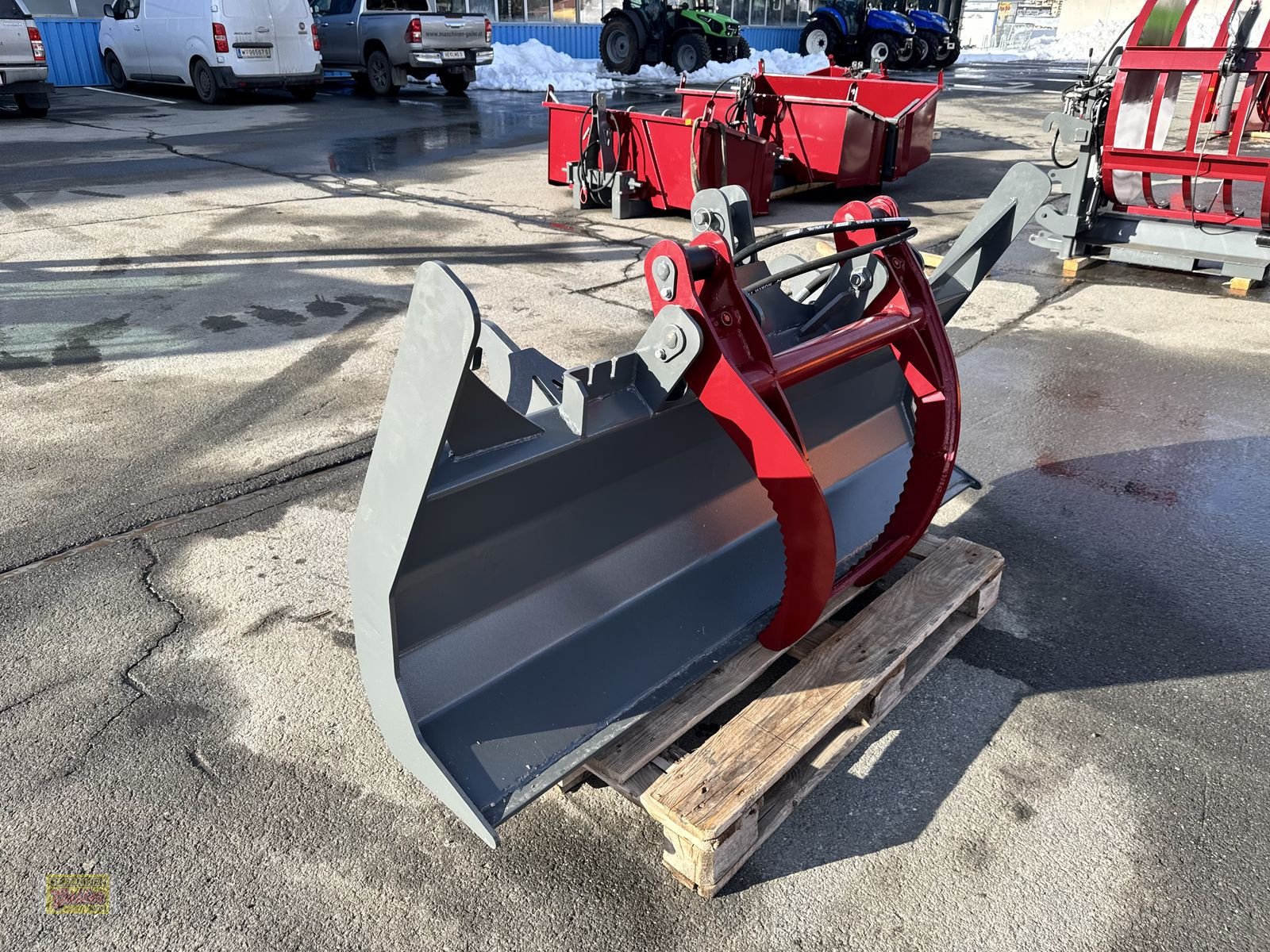 Sonstige Forsttechnik des Typs Sonstige Stekro Polterschild 180cm mit hydr. Niederhalter, Neumaschine in Kötschach (Bild 1)