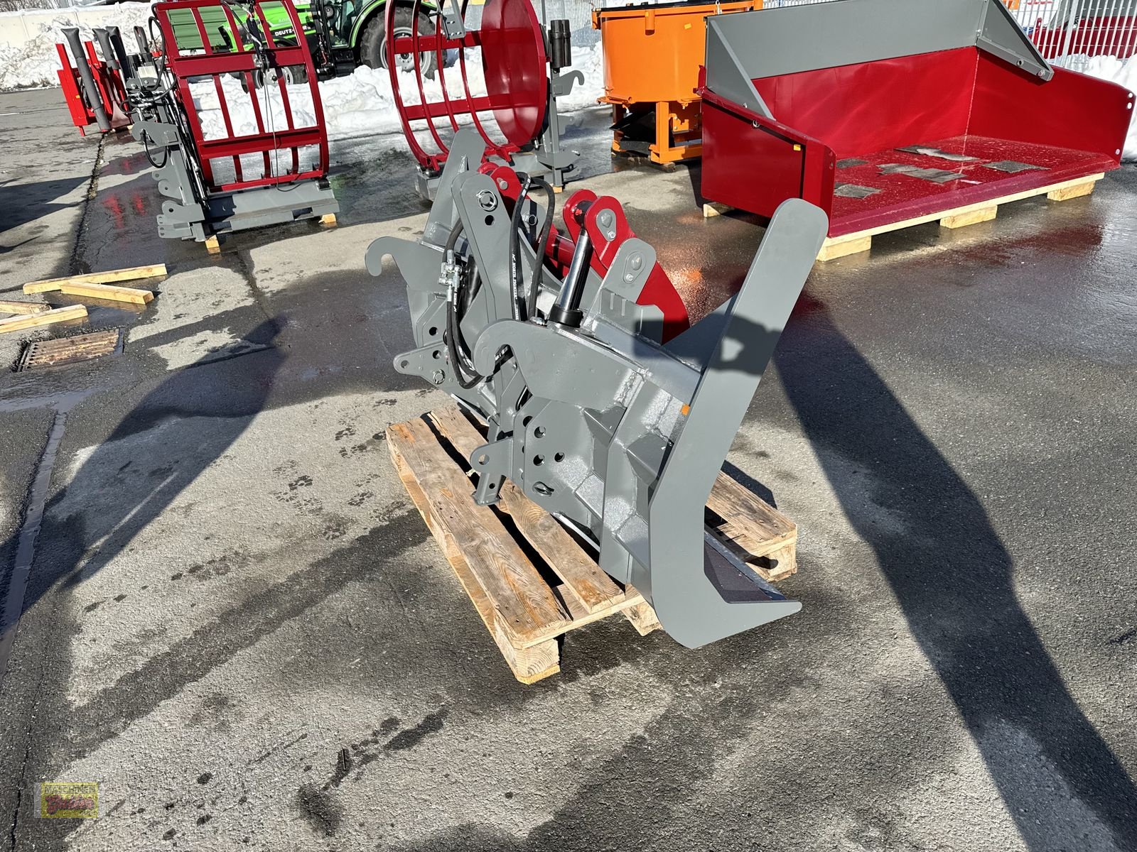 Sonstige Forsttechnik des Typs Sonstige Stekro Polterschild 180cm mit hydr. Niederhalter, Neumaschine in Kötschach (Bild 12)