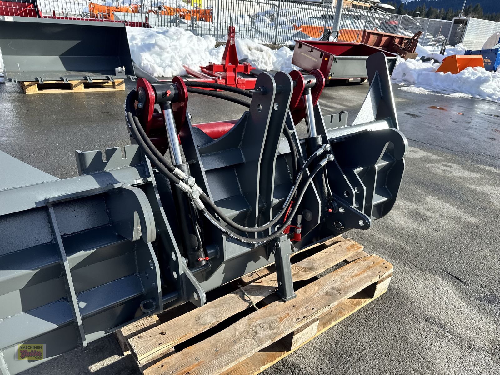 Sonstige Forsttechnik des Typs Sonstige Stekro Polterschild 180cm mit hydr. Niederhalter, Neumaschine in Kötschach (Bild 15)