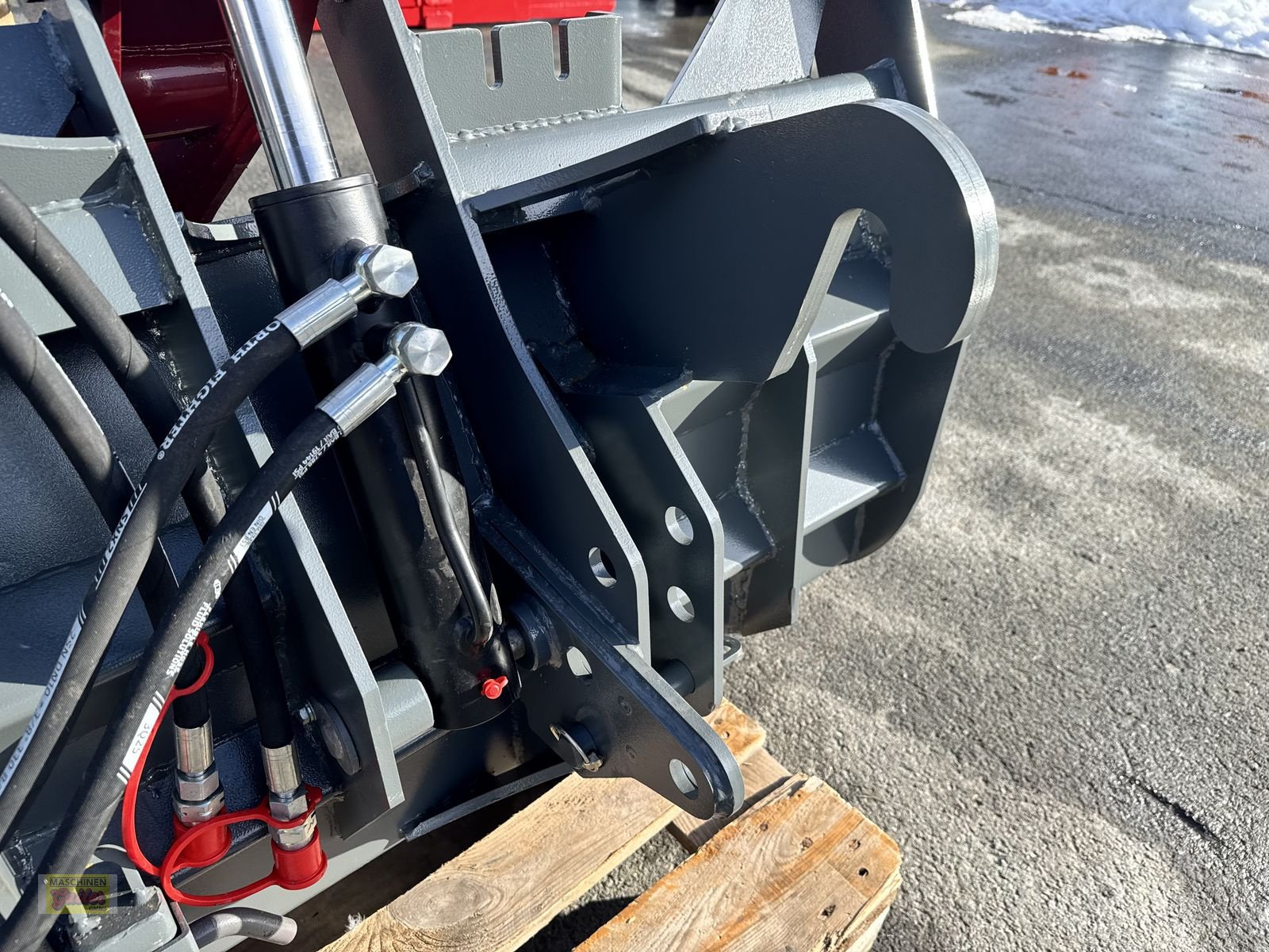 Sonstige Forsttechnik des Typs Sonstige Stekro Polterschild 180cm mit hydr. Niederhalter, Neumaschine in Kötschach (Bild 19)