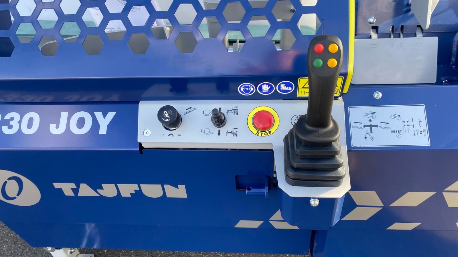 Sonstige Forsttechnik типа Tajfun RCA 330 JOY, Gebrauchtmaschine в Holstebro (Фотография 5)