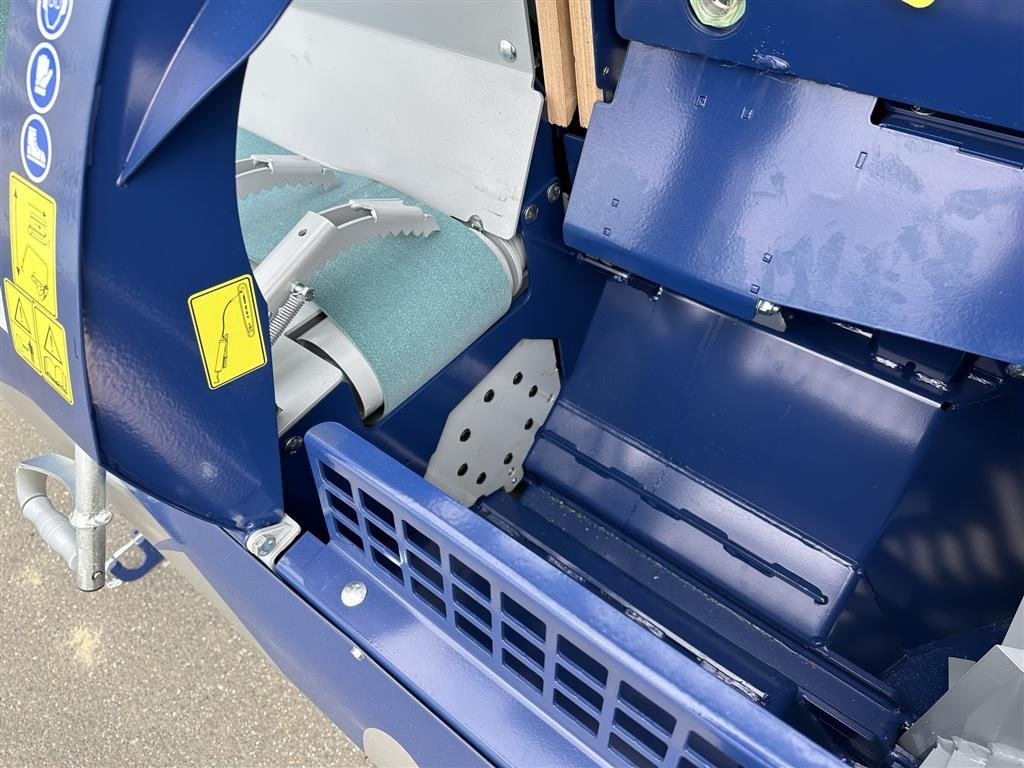 Sonstige Forsttechnik des Typs Tajfun RCA 380, Gebrauchtmaschine in Holstebro (Bild 9)