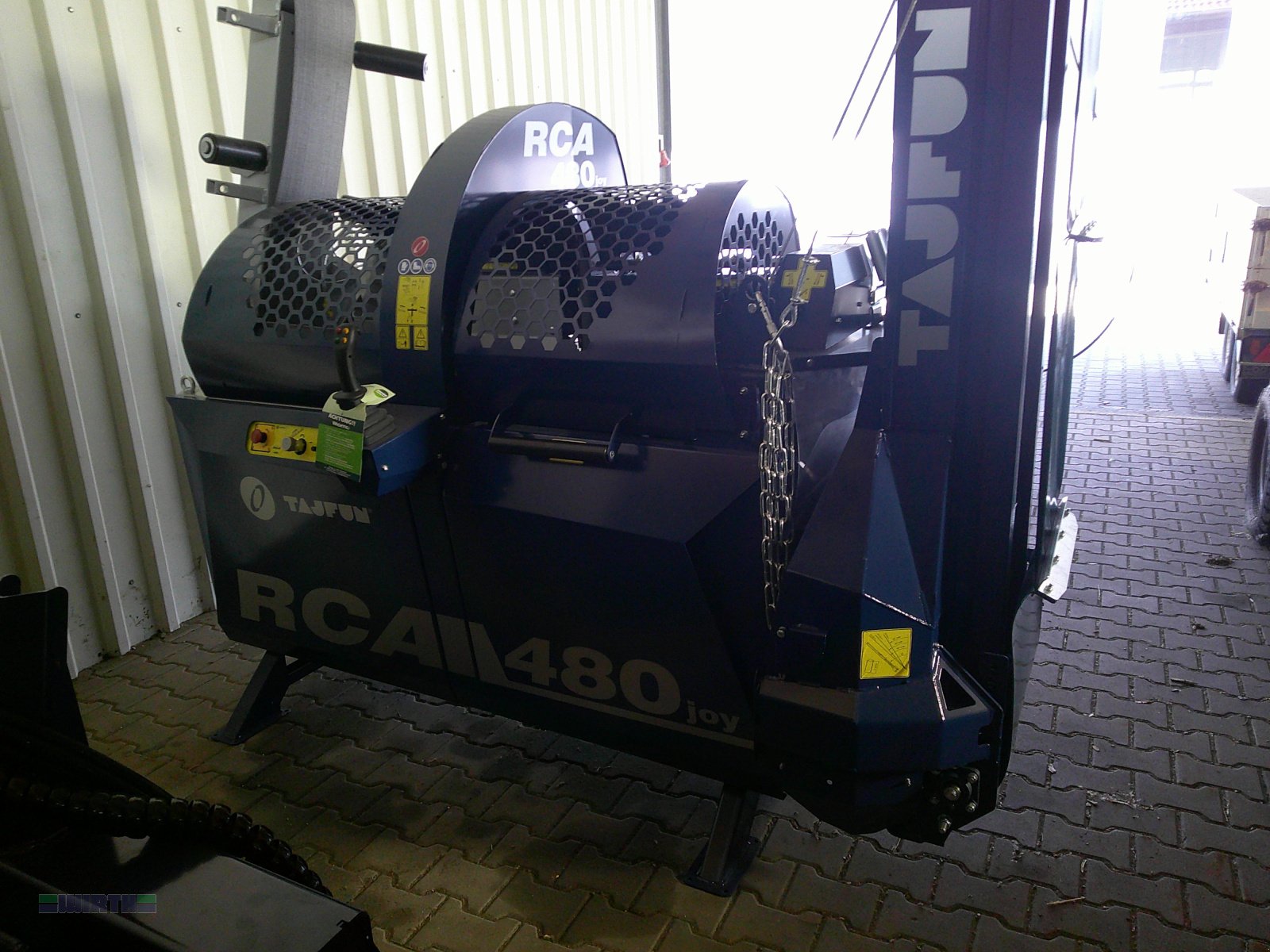 Sonstige Forsttechnik typu Tajfun RCA 480 JOY mit Förderband TT510 S, auf Wunsch Hebetisch DM 2000, Neumaschine v Buchdorf (Obrázek 5)