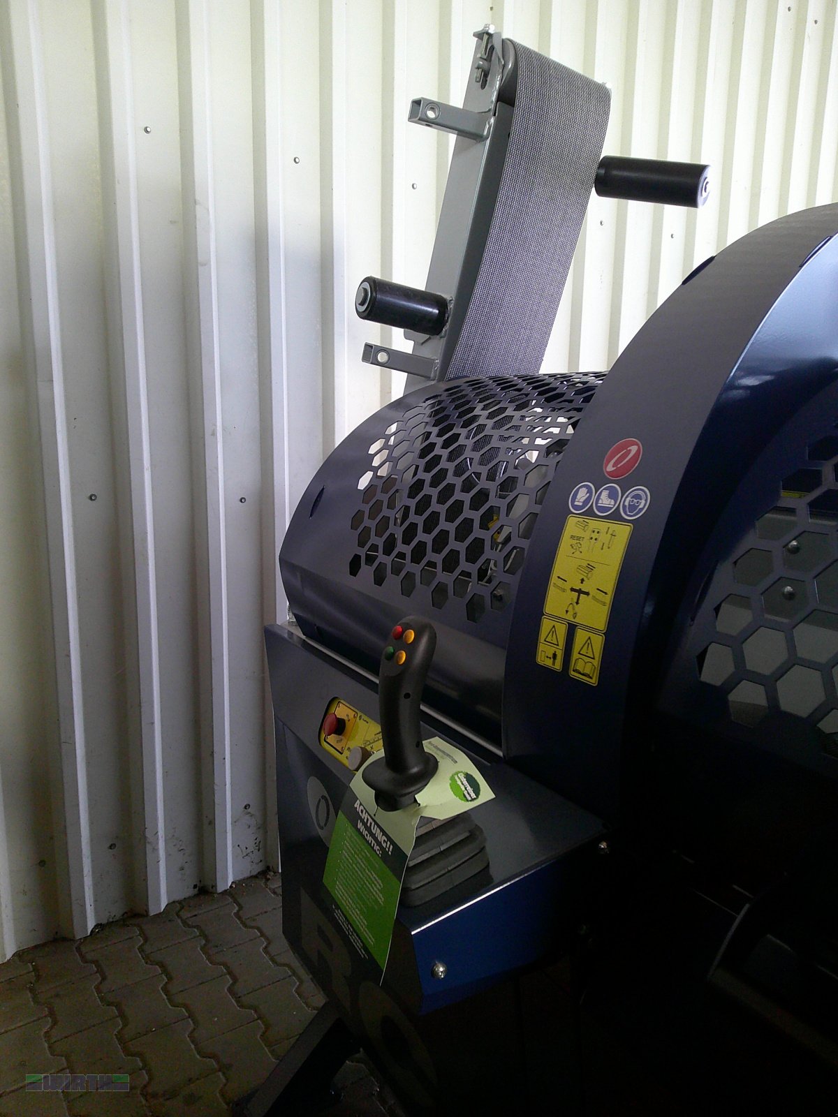 Sonstige Forsttechnik typu Tajfun RCA 480 JOY mit Förderband TT510 S, auf Wunsch Hebetisch DM 2000, Neumaschine v Buchdorf (Obrázek 8)