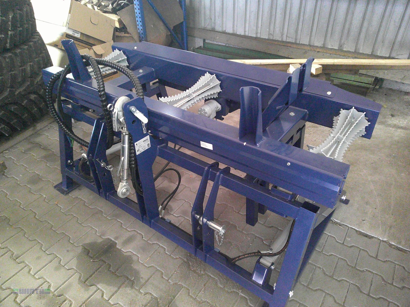 Sonstige Forsttechnik typu Tajfun RCA 480 JOY mit Förderband TT510 S, auf Wunsch Hebetisch DM 2000, Neumaschine v Buchdorf (Obrázek 11)