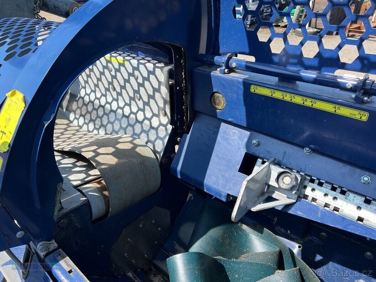 Sonstige Forsttechnik typu Tajfun RCA 480 JOY mit Förderband TT510 S, auf Wunsch Hebetisch DM 2000, Neumaschine v Buchdorf (Obrázek 15)